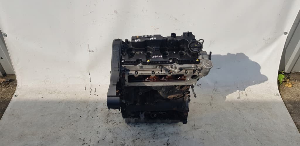 Moteur DFGB pour Skoda Superb