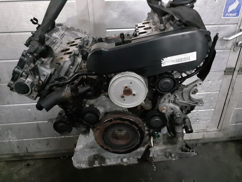 Moteur CGKB pour Audi
