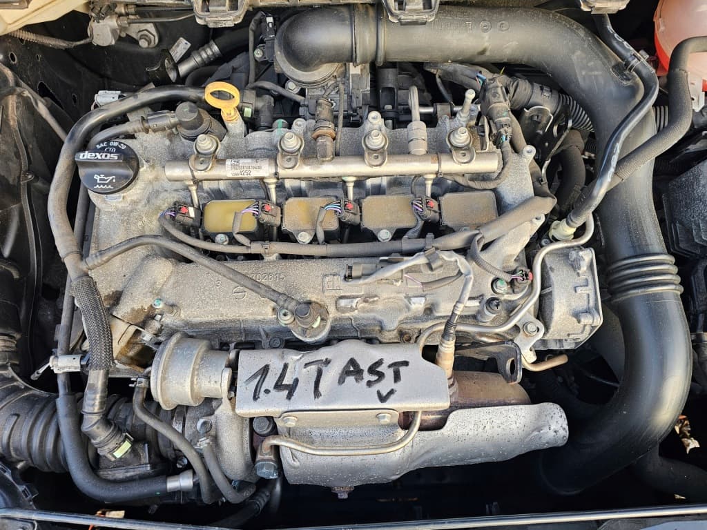 Moteur B 14 XFT pour Opel